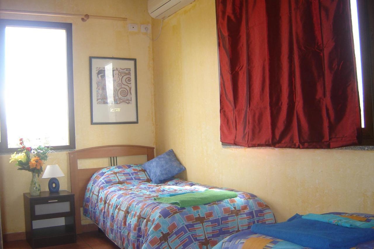 Agriturismo Isidoro Fertilia Cameră foto